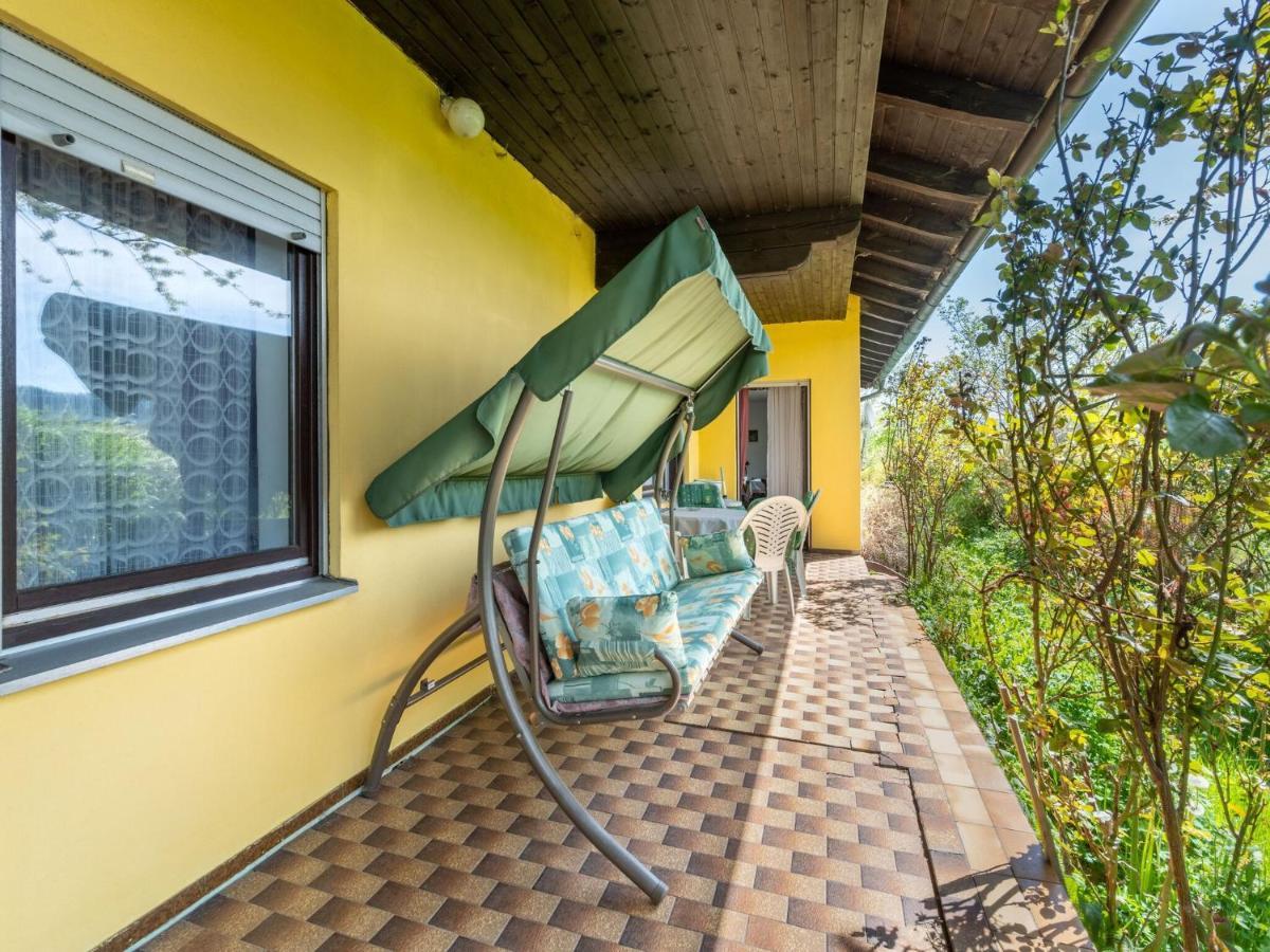 Quaint Holiday Home In Bad K Tzting With Garden Terrace Кёцтинг Экстерьер фото